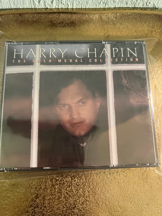 ELEKTRA ASYLUM RECORDS Other - #1711** Harry Chapin - The Gold Medal Collection CD